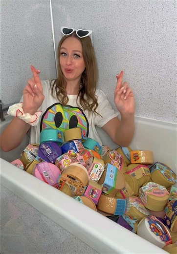 1,000 Mystery DUMPLINGS in a BATHTUB Challenge!!!😱🛁⁉️ #asmr #foryou #dumplingsquishy