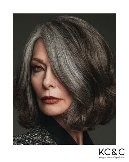 Ackward Grey Hair Grow Out #greyhair #greyhairtransition