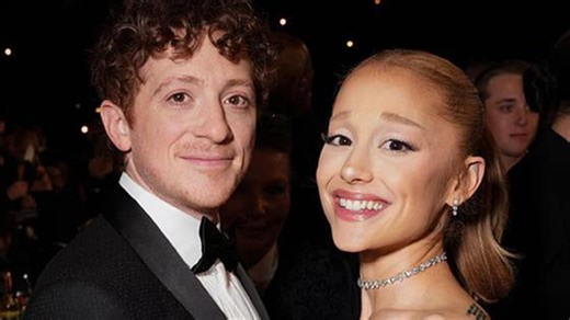 Ariana Grande's boyfriend Ethan Slater supports her backstage during ‘SNL’ hosting gig