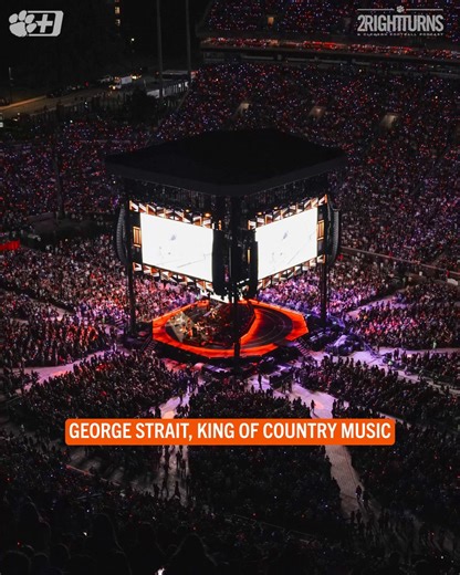 Clemson was the place to be if you wanted to see the King of Country!! 🐅🤠The latest episode of 2 Right Turns gives you an inside look at how George Strait’s return to Death Valley came to be!