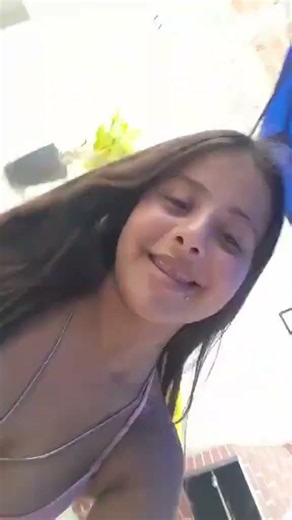 menina dancando funk