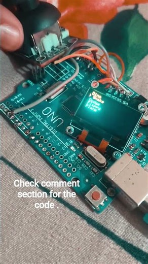 DIY 5 in 1 Oled game console using Arduino uno .