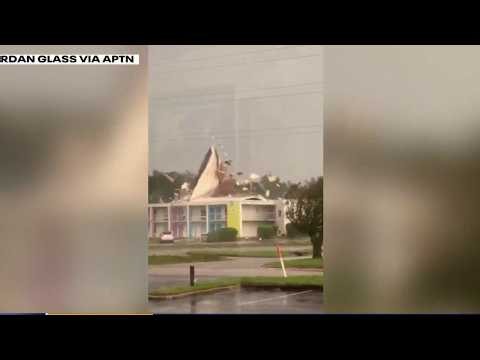 Hurricane Isaias leaves 4 dead, thousands without power | FOX 13 Seattle