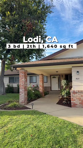 Looking for a home in Lodi under $500K? 👀🏡 This one features fresh paint, new laminate flooring, an updated kitchen and a covered patio plus RV or boat access! 🛏 3 bedrooms | 🛁 2 bathrooms 📐 1,640 sq. ft. | 💰 $498,000 Comment “VINEYARD” and I’ll send you the details or help you schedule a private tour. Victoria Almaraz | REALTOR® 📲 209-327-7727 💼 DRE 02230784 Realty ONE Group Complete ⭐️ #realestate #lodi #stockton #manteca #galt