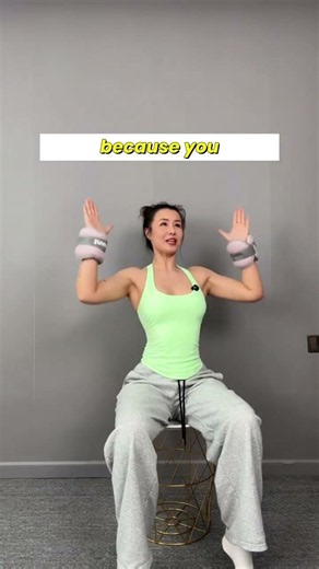 Fix Dowager’s Hump & Hunched Back FAST | 5 Shoulder & Posture Exercises (1KG Only)