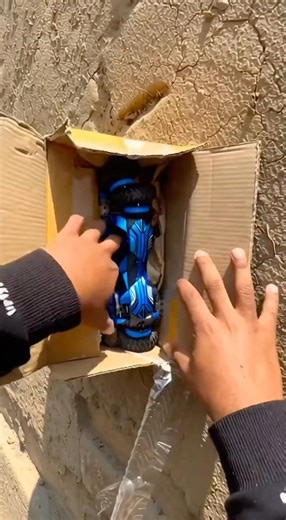 Gesture Control RC Crawler Frantic POV Unboxing | Extreme Spine Twist & Drop Test | Stunt Toy