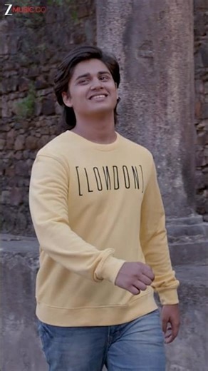 #JaraJara #TiSaddhyaKayKarte #AbhinayBerde #AryaAmbekar #NileshMoharir #MarathiLoveSong #Shorts