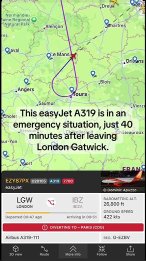 This #easyJet A319 is in an emergency situation, just 40 minutes after leaving London #Gatwick #flightradar24 #Paris #planespotter