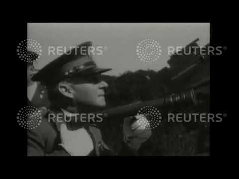 1929 USA: Anti-aircraft artillery exercise