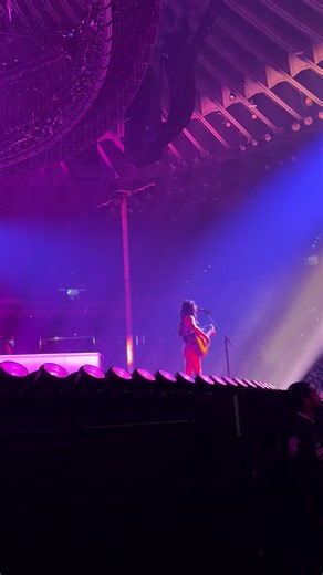 Kacey Musgraves Golden Hour Concert - Middle Of Nowhere Tour Oakland