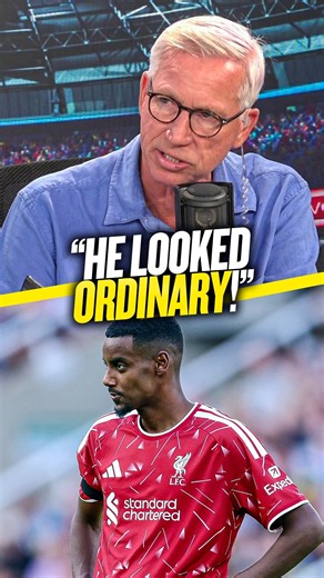 Alan Pardew rips into Alexander Isak after his underwhelming performance against Newcastle! 😬