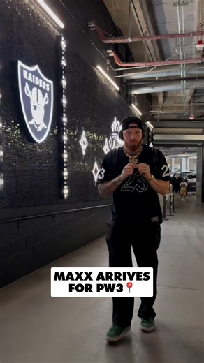 Maxx reppin' before the finale 🦅