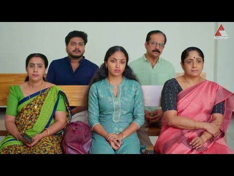 #TeacherammaPromo ഉദ്വേഗത്തിന്റെ പുതുവഴികളിലൂടെ ടീച്ചറമ്മ..