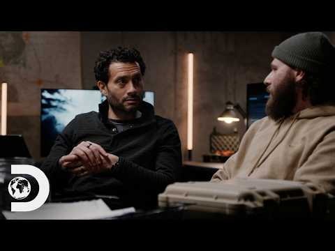 Ex CIA Investigator Tracks Private Target Using Only Phone Data | Conspiracies & Coverups