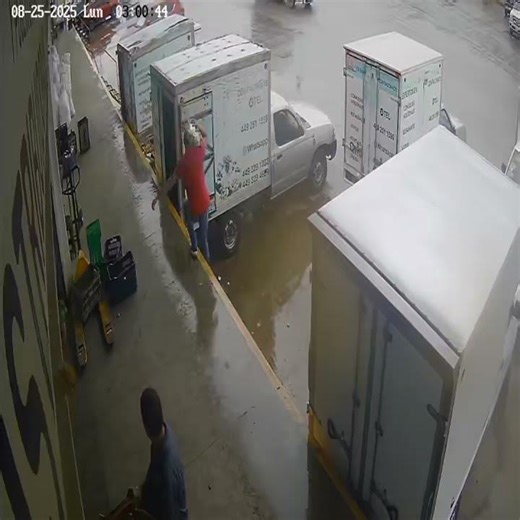 Worker Falls from Loading Dock Mistaking Ledge for Step