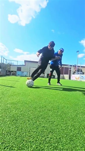 Football Skills Tutorial #footballskillschallenge #football