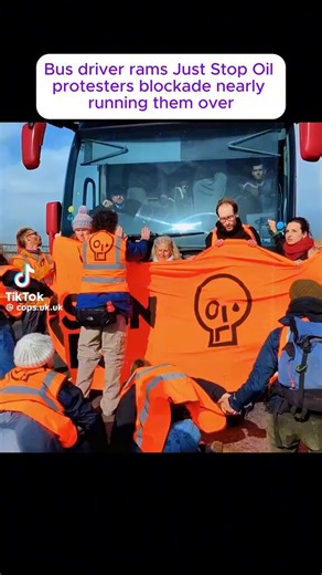 Was this bus driver justified!? 🚨