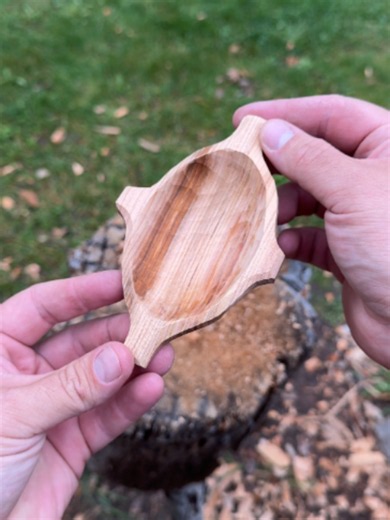 Wood Carving for Beginners: Simple Bushcraft Woodworking Tips