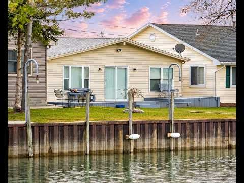 No Marina needed! Clay Twp, MI (Algonac area) home on canal. Access to North Channel #waterview