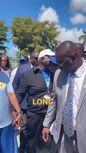 Thank you to every Bahamian showing up today for the Advance Poll.