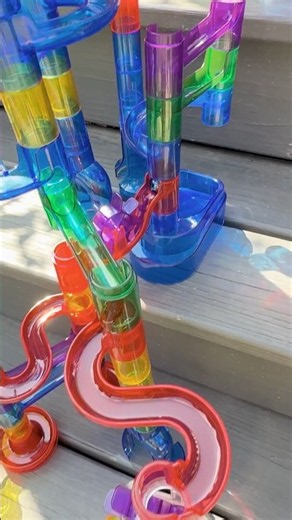 Build, test, race a #NationalGeographic marble run!