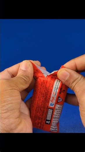 Simple Science Experiment #sStaticelEctricity #experiment #STEM #CreativeFest