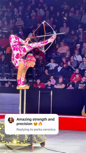 She Shoots a Bow & Arrow With Her FEET! 🏹🤯 | Fabianna Coronas