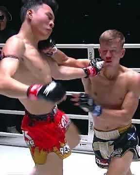 Stephen Irvine introduced himself in ALL CAPS against Pettong in his ONE Friday Fights debut! 😤