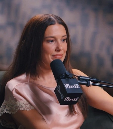 ❤️‍🩹 #milliebobbybrown #mbb #strangerthings | Millie Bobby Brown