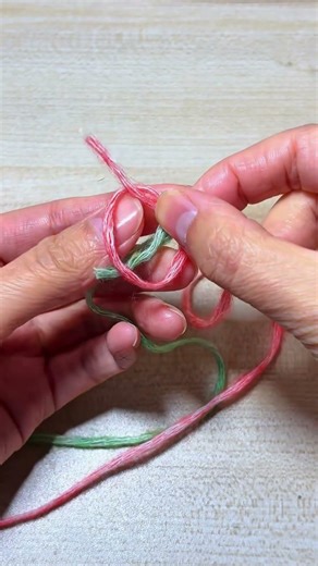 Quick Connecting Two Yarns #connect #two #yarn