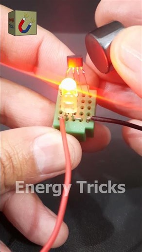 Hall Effect Sensor Project | Easy Magnetic Sensor DIY Circuit for Beginners #shorts