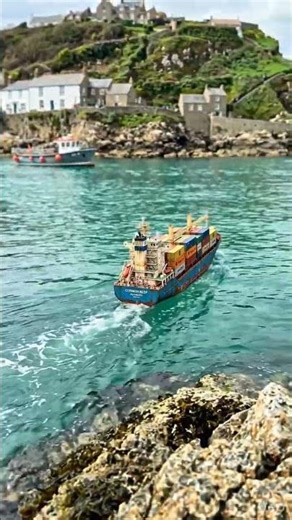 Ultra Realistic RC Container Ship Navigation | Smooth Cinematic Water-Level Shot