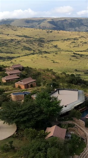 #zulurocklodge #babanangogamereserve #luxurytravel #zululand #reconnectwithnature #southafricantourism | Darryl Erasmus