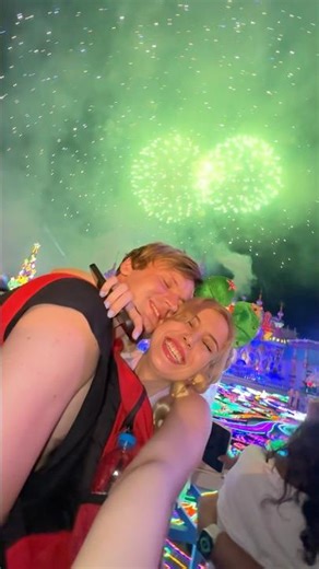 𝗥𝗘𝗞𝗟𝗔𝗠 - Happy new year 🎉 With love 💕 In my favorite place Carnival Magic Phuket 🎡