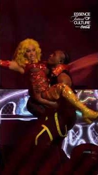 The Bodega Baddie had the whole crowd on their feet at #ESSENCEFEST