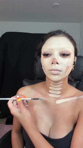 Skelligton tutorial 💀 #aloween #skellington #alondravogl | skeleton halloween