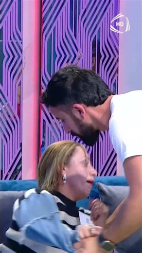 Gözəl efirdə özündən çıxdı / Bizimləsən