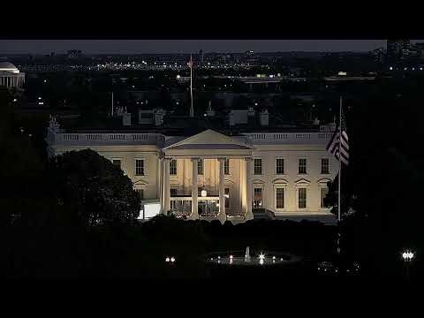 Live view of the White House in Washington DC