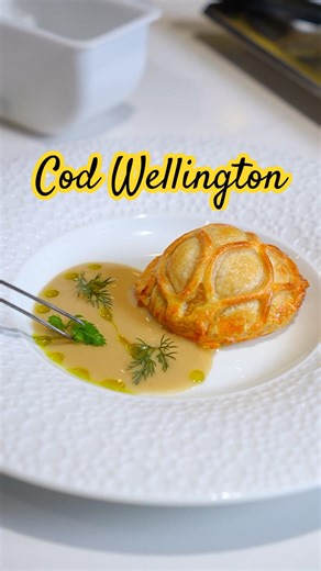 Cod Wellington🐟That CRUNCH is Unreal！