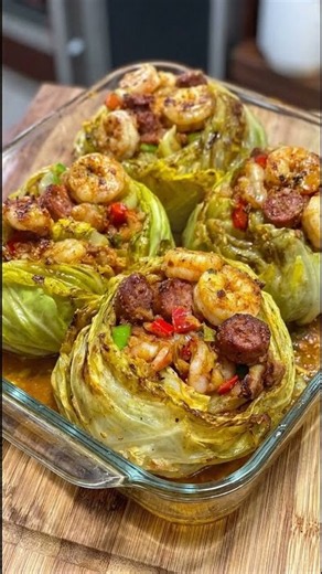 🥬🍤 Cajun Shrimp & Sausage Stuffed Cabbage | Cheesy Southern-Style Dinner