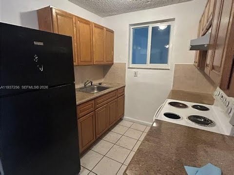 Dalton Wade Real Estate Group - 5814 NE 4th Ct 5