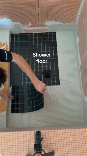How to install tile in the shower floor #tile #grout #construction #hack #shower