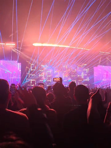 Bruno Mars - 24k Live in Vancouver | The Romantic Tour