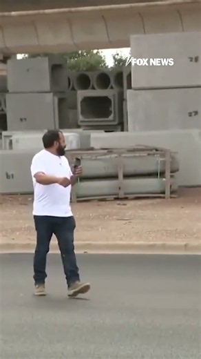 DEVELOPING: Angry crowd gathers at scene of Texas ICE-involved shooting #shorts #foxnews #news #us