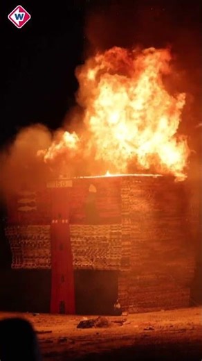 Vreugdevuur op strand Scheveningen | #shorts