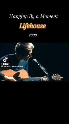 Lifehouse- Hanging By a Moment https://t.co/d5XTaYlgTt