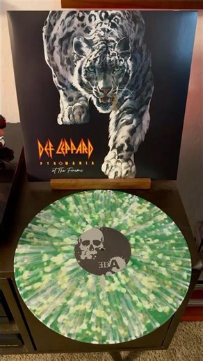 Def Leppard - Pyromania At The Forum #defleppard #vinyl #vinylcollectionpost
