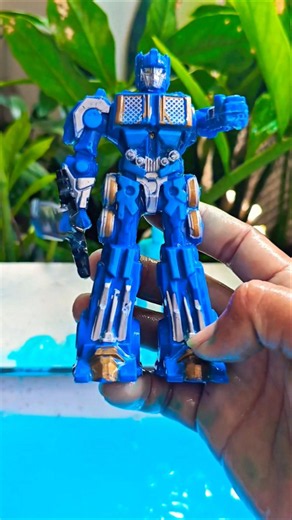 ActionFigur/Optimus Prime(Transformer) VS Spiderman (Avengers)
