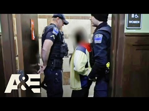 Live PD: Greatest Shifts – Counterfeit Bills Found in Pizza Shop Bathroom | A&E