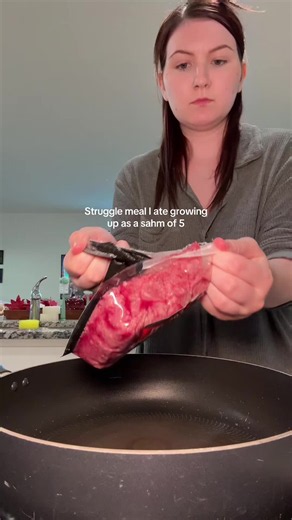 Struggle Meal for a SAHM of 5: When You Just Get the Box